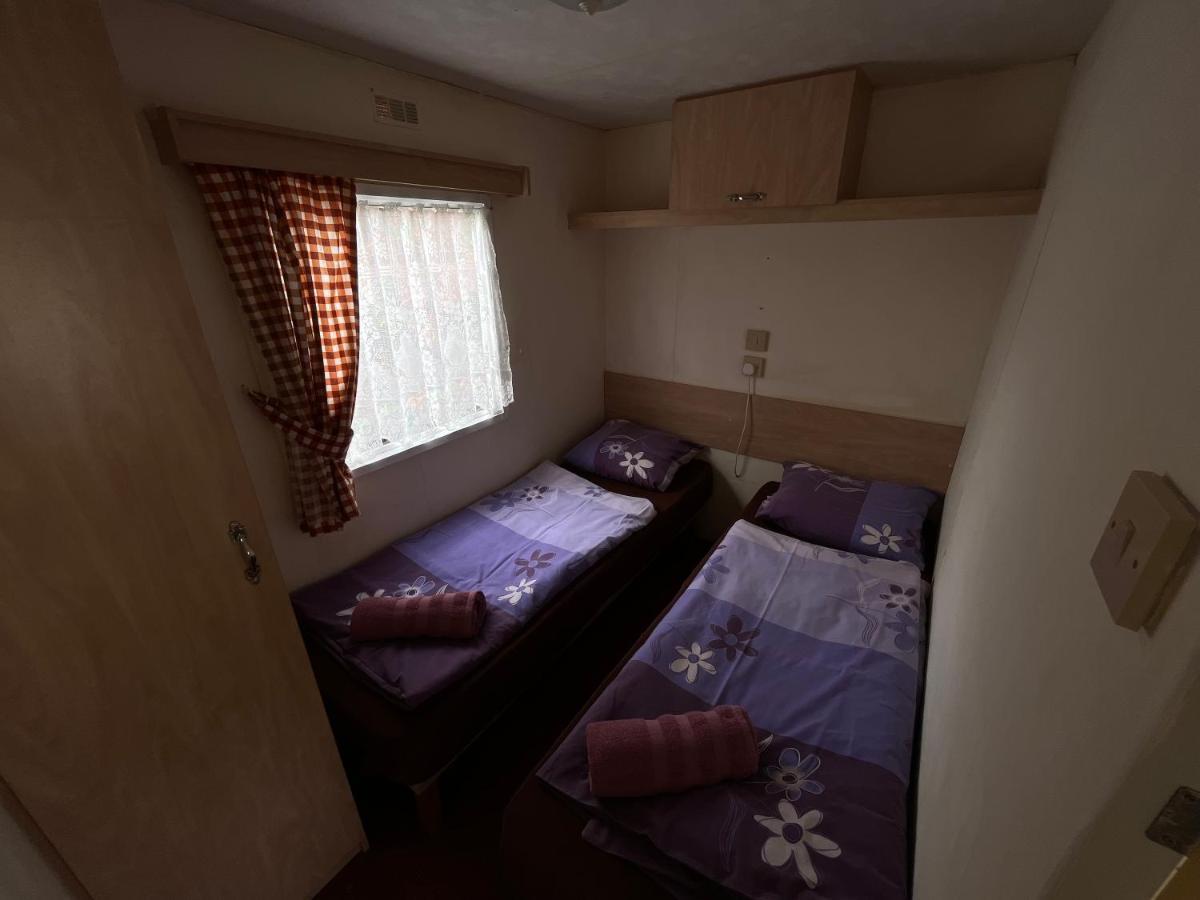 Autocamp Free Star - Mobilheimy Apartment Strachotin Ngoại thất bức ảnh
